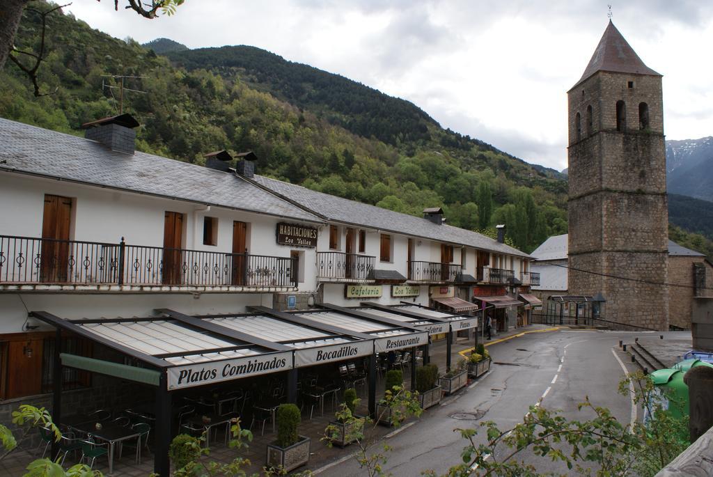 Hostal Los Valles Бьельса Экстерьер фото