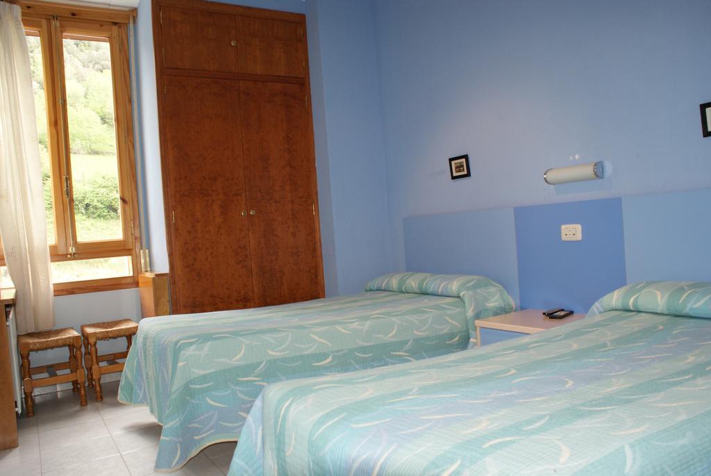 Hostal Los Valles Бьельса Экстерьер фото