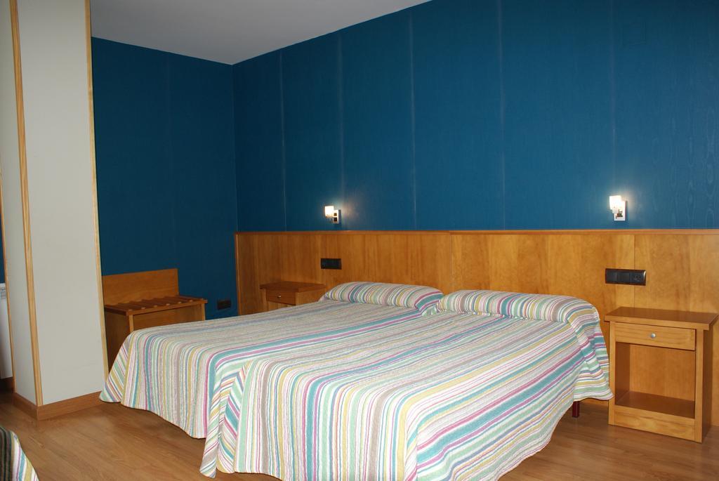 Hostal Los Valles Бьельса Экстерьер фото