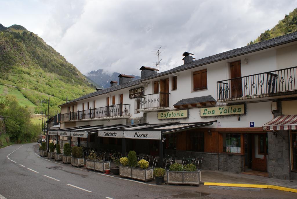 Hostal Los Valles Бьельса Экстерьер фото